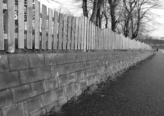 Edboard: What happened to the white picket fence?